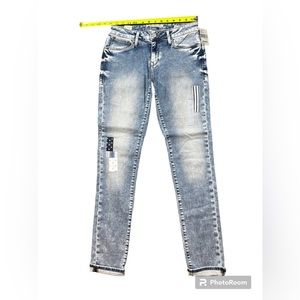 Mavi jeans Alexa mid rise Skinny 27 patches NWT